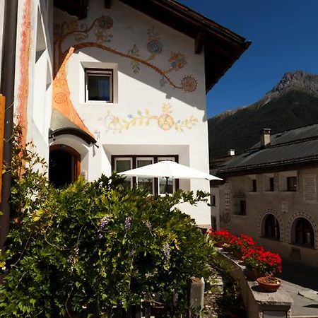 Hotel Chasa Sofia Scuol Luaran gambar