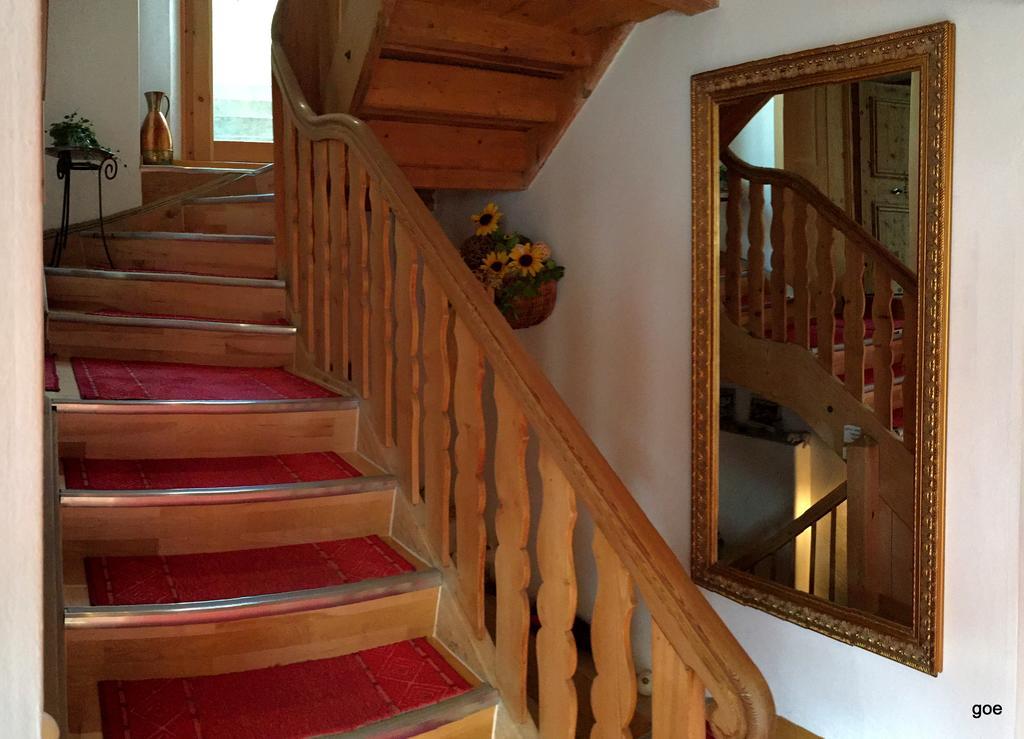 Hotel Chasa Sofia Scuol Luaran gambar